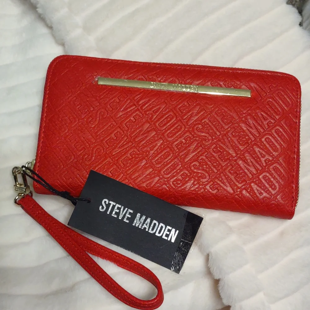 NWT Steven Madden Red zipper wallet - Picture 2 of 6